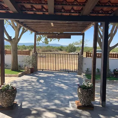 Вилла Rustica Pokrovnik