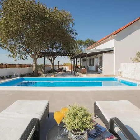 Villa Rustica Pokrovnik