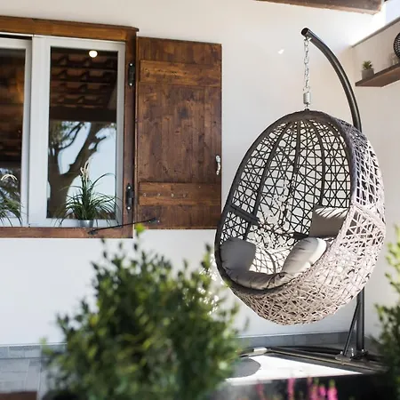 Rustica فيلة Pokrovnik